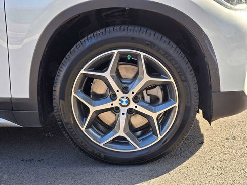 Used 2018 BMW X1 xDrive28i image 9