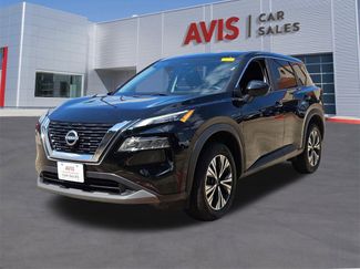 Used 2023 Nissan Rogue SV image 1