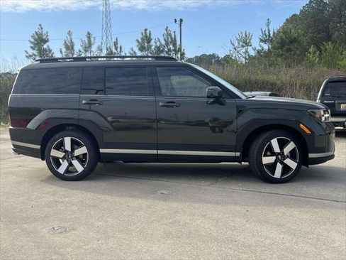 New 2026 Hyundai Santa Fe Limited FWD image 2