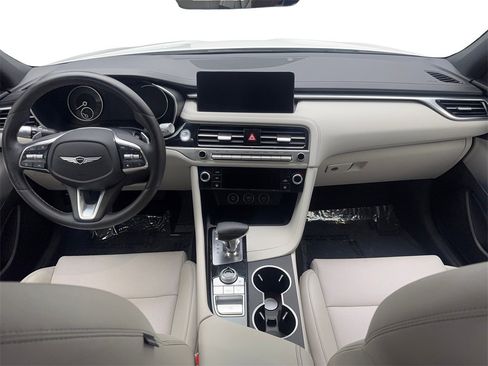 Used 2025 Genesis G70 2.5T image 51