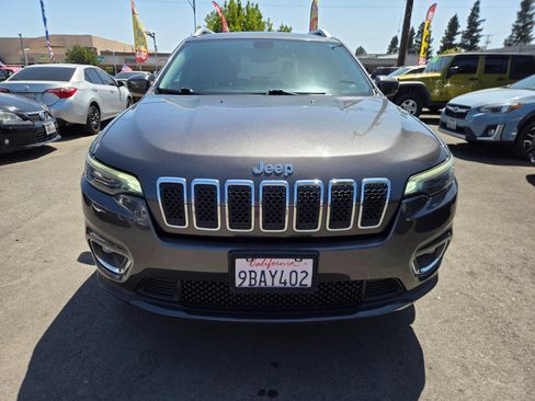 Used 2020 Jeep Cherokee Limited AWD/4WD image 6