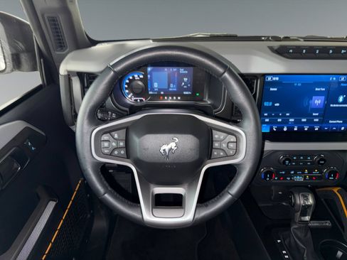 Certified 2022 Ford Bronco Badlands AWD/4WD image 17