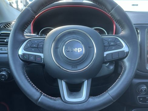 Used 2018 Jeep Compass Trailhawk w/ Leather Interior Group image 23