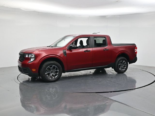 Certified 2025 Ford Maverick XLT w/ Equipment Group 301A AWD/4WD image 5