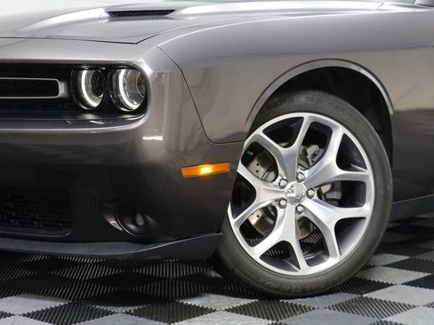Used 2015 Dodge Challenger SXT Plus w/ Technology Group image 3