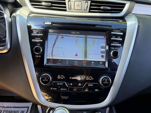 Used 2018 Nissan Murano SV w/ Premium Package AWD/4WD image 22