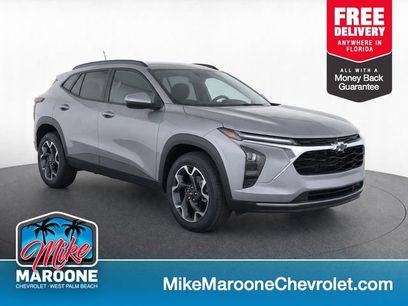 Used 2025 Chevrolet Trax LT