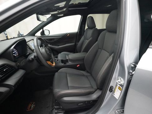 Used 2025 Subaru Outback Wilderness AWD/4WD image 7