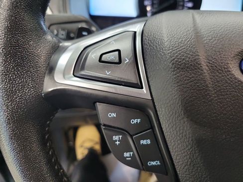 Used 2022 Ford Edge SEL w/ Sport Appearance Package image 36