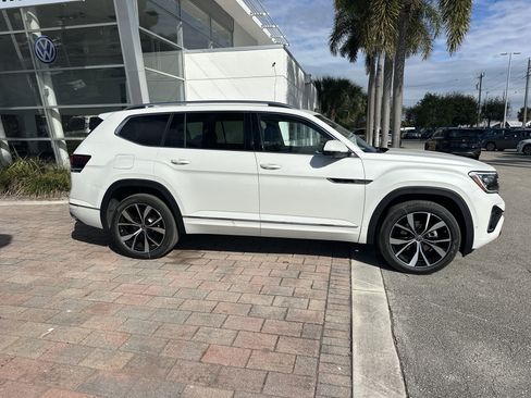 New 2026 Volkswagen Atlas SEL Premium R-Line AWD/4WD image 5