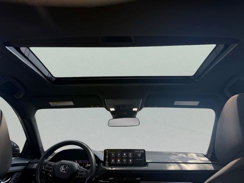 Used 2023 Honda Accord Sport image 19
