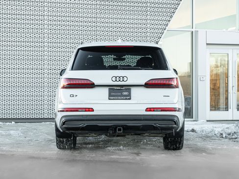 Certified 2023 Audi Q7 3.0T Premium Plus image 31