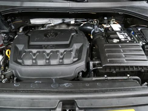 Used 2024 Volkswagen Tiguan SE FWD image 34