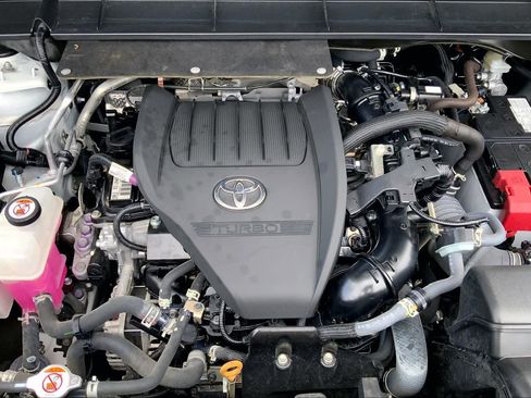 Used 2023 Toyota Highlander XSE FWD image 31