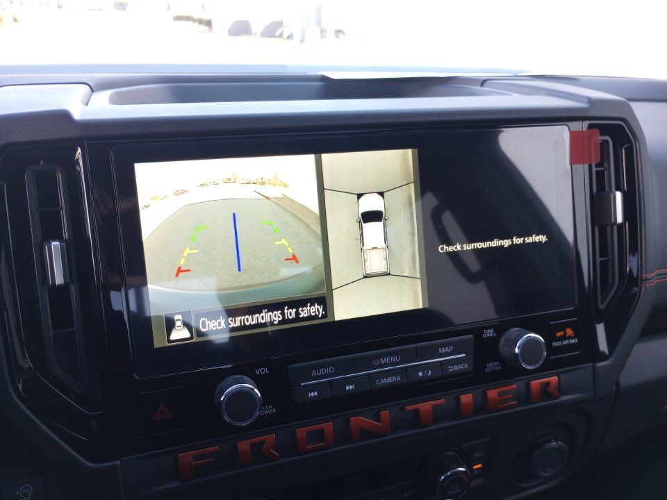 Used 2025 Nissan Frontier PRO-4X w/ Pro Premium Package AWD/4WD image 18
