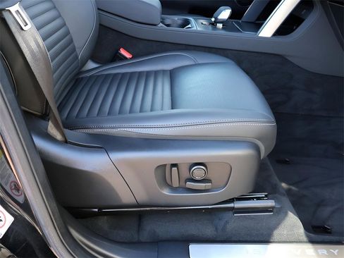 Certified 2025 Land Rover Discovery Sport Dynamic SE image 12