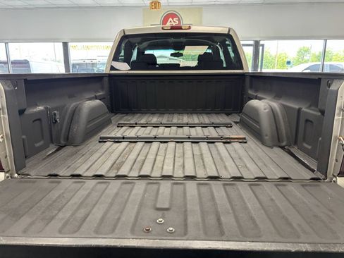 Used 2003 Chevrolet Silverado 2500 LS RWD image 23