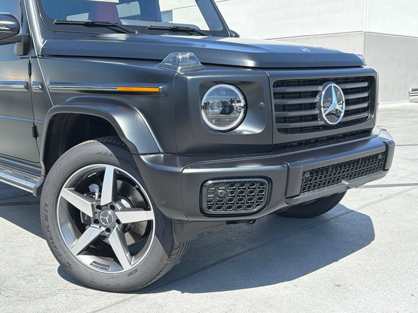 New 2027 Mercedes-Benz G 580 e image 3