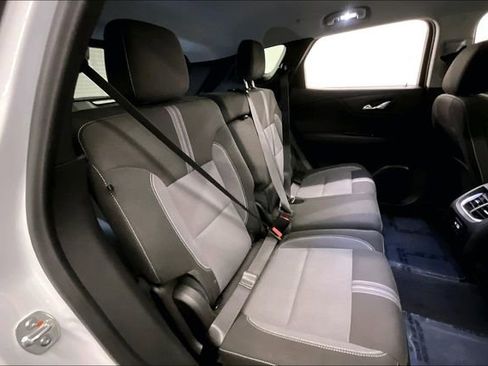 Used 2025 Chevrolet Blazer LT image 22