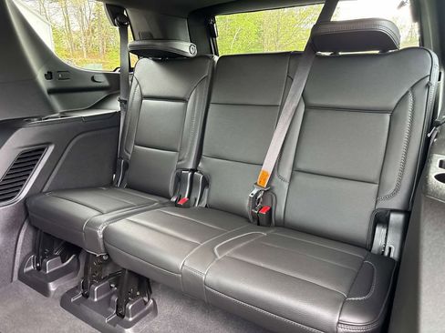 Used 2022 GMC Yukon Denali w/ Max Trailering Package AWD/4WD image 15