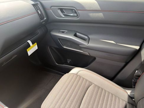 New 2026 Nissan Pathfinder Rock Creek w/ Rock Creek Premium Package AWD/4WD image 29