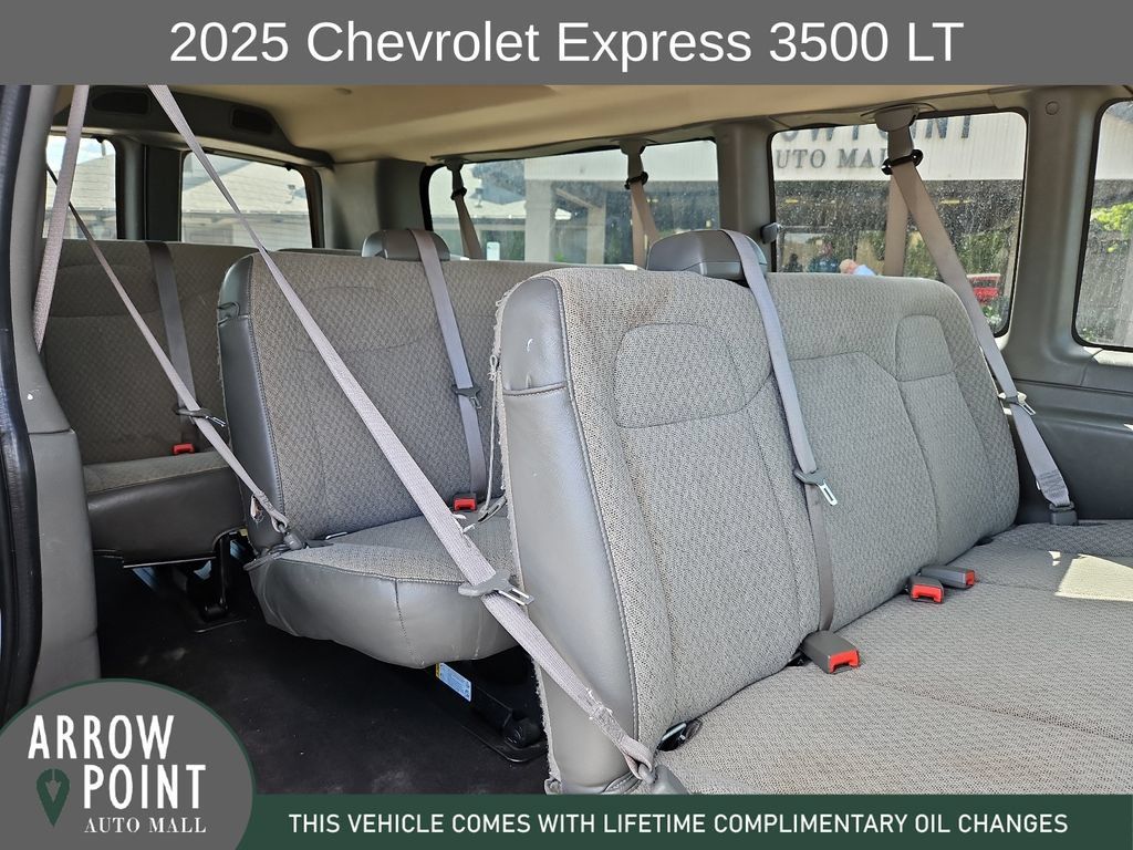 Used 2025 Chevrolet Express 3500 LT w/ LT Preferred Equipment Group RWD image 18