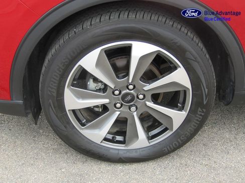 Certified 2023 Ford Escape Platinum AWD/4WD image 14