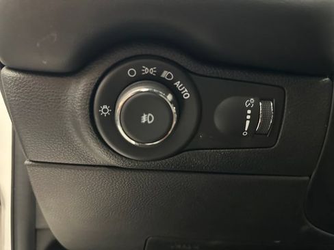 Used 2023 Dodge Durango GT AWD/4WD image 26