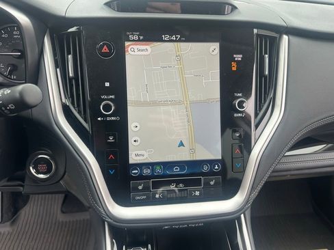 Used 2025 Subaru Outback Limited image 29