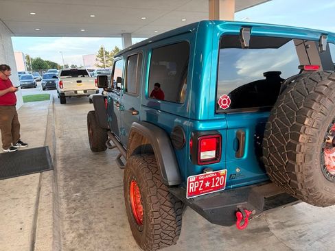 Used 2020 Jeep Wrangler Unlimited Rubicon AWD/4WD image 7