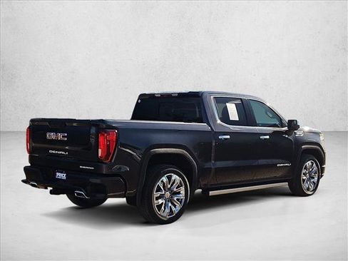 Used 2024 GMC Sierra 1500 Denali AWD/4WD image 5
