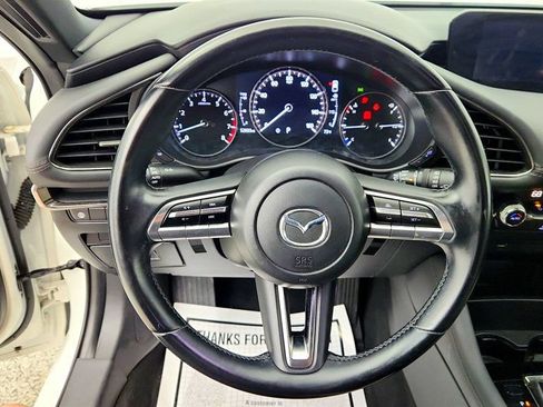 Used 2019 MAZDA MAZDA3 Hatchback FWD image 12