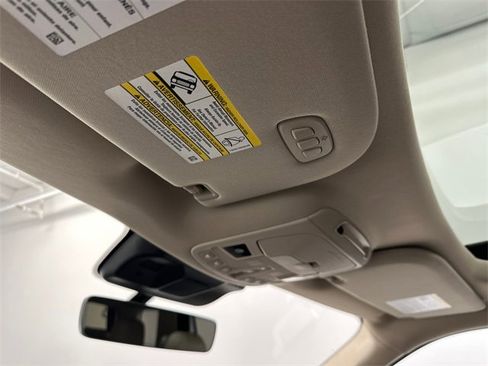 Used 2022 Lincoln Navigator Reserve image 36