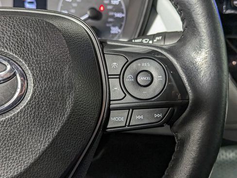 Used 2024 Toyota Corolla SE image 31