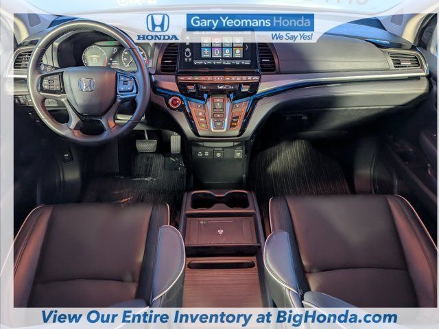 Certified 2025 Honda Odyssey Touring image 14