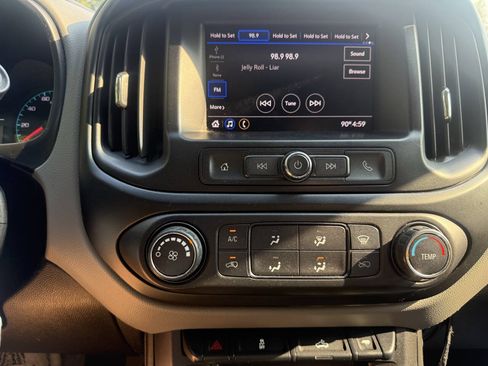 Used 2020 Chevrolet Colorado W/T w/ WT Convenience Package AWD/4WD image 5