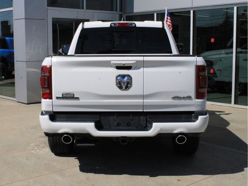 Used 2021 RAM 1500 Big Horn AWD/4WD image 7