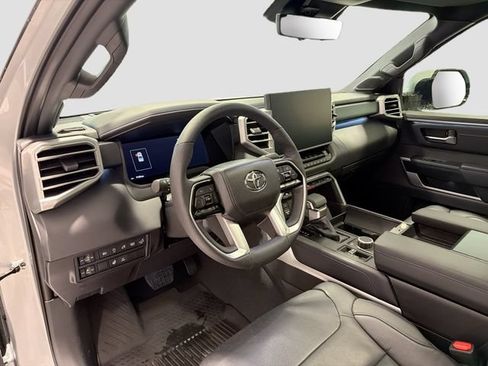 Certified 2025 Toyota Tundra Platinum AWD/4WD image 8