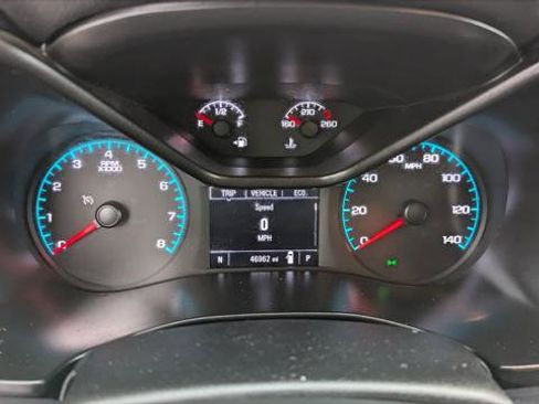 Used 2022 Chevrolet Colorado LT w/ Fleet Safety Package image 19