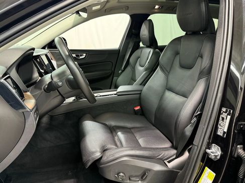 Used 2020 Volvo XC60 T6 Inscription w/ Protection Package Premier image 21