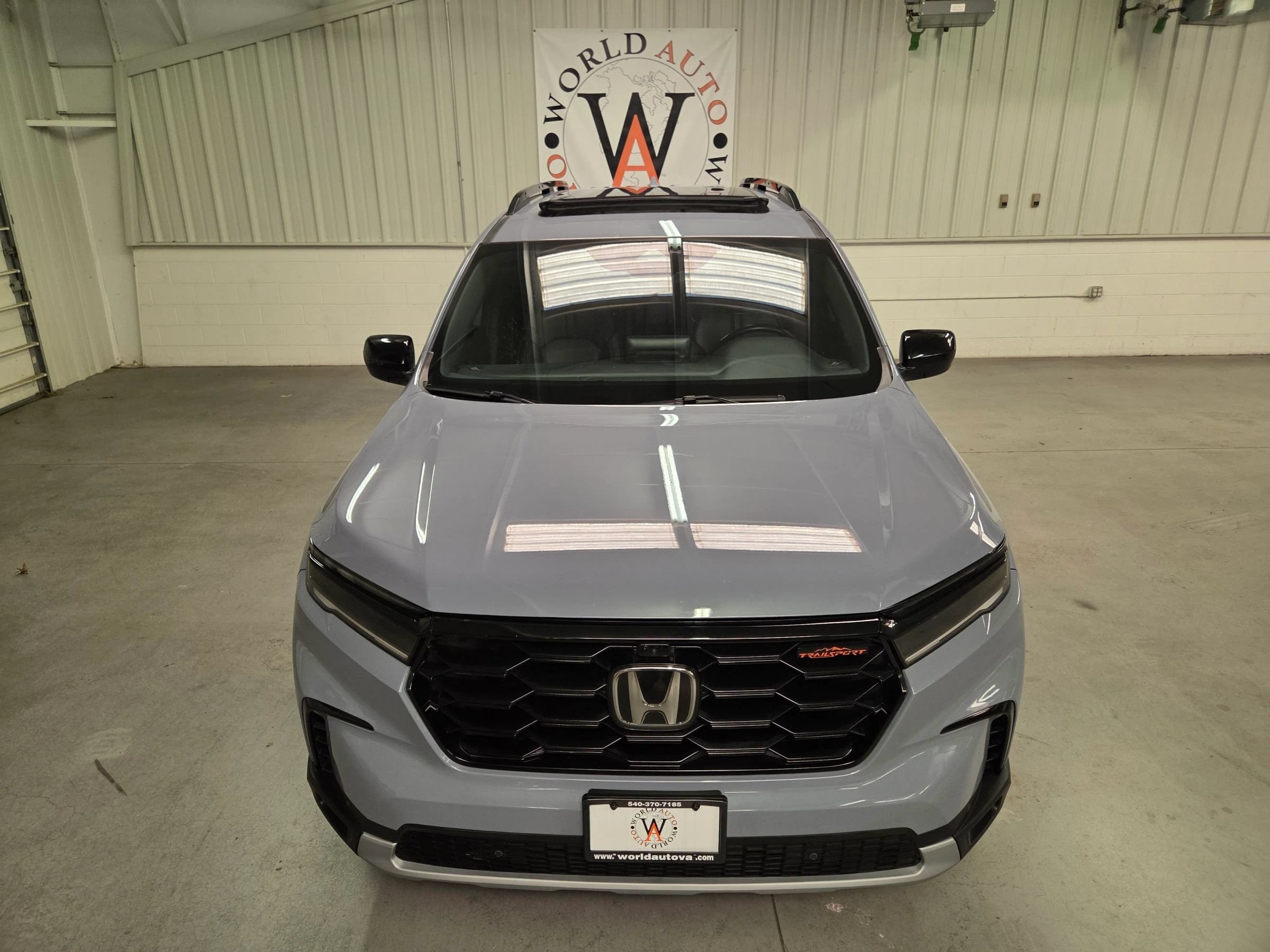 Used 2024 Honda Pilot TrailSport image 12