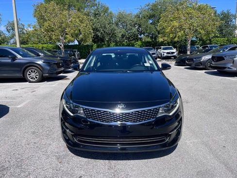 Used 2018 Kia Optima EX FWD image 2