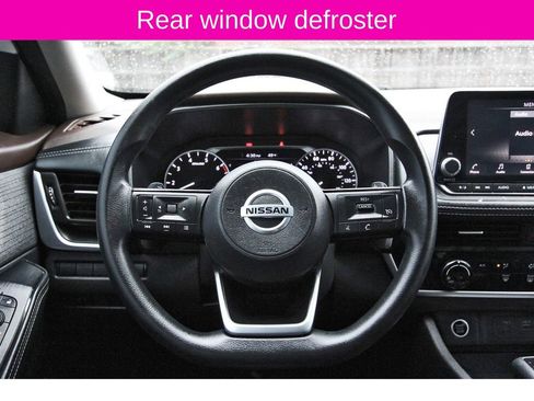 Used 2021 Nissan Rogue S image 9