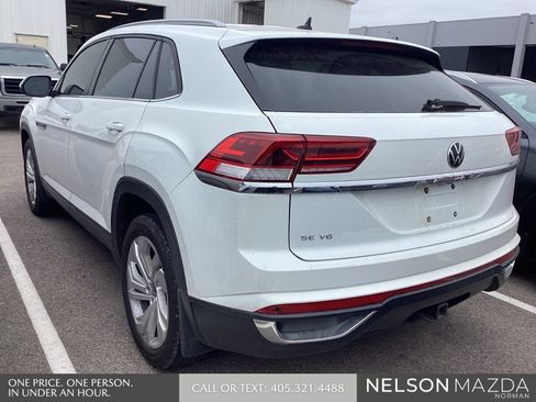 Used 2021 Volkswagen Atlas Cross Sport SE w/ V6 Towing Package FWD image 8