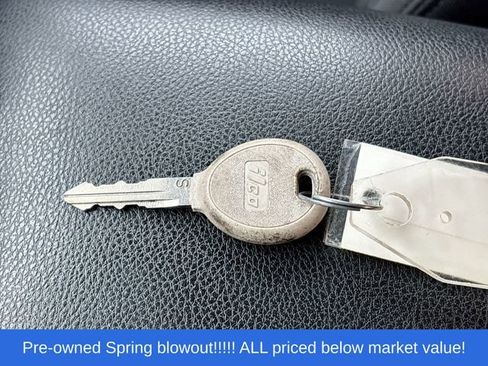 Used 2017 Jeep Wrangler Sport AWD/4WD image 27