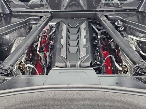 Used 2025 Chevrolet Corvette Stingray Preferred Cpe w/ Battery Protection Package RWD image 14