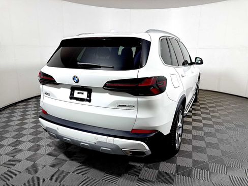 Used 2026 BMW X5 xDrive40i AWD/4WD image 6