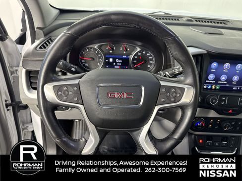 Used 2020 GMC Terrain SLT w/ Preferred Package image 12