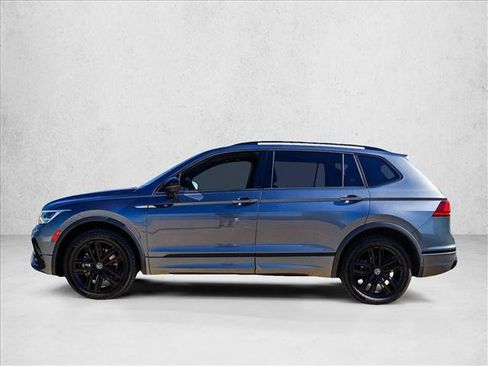 Used 2022 Volkswagen Tiguan SE R-Line AWD/4WD image 8