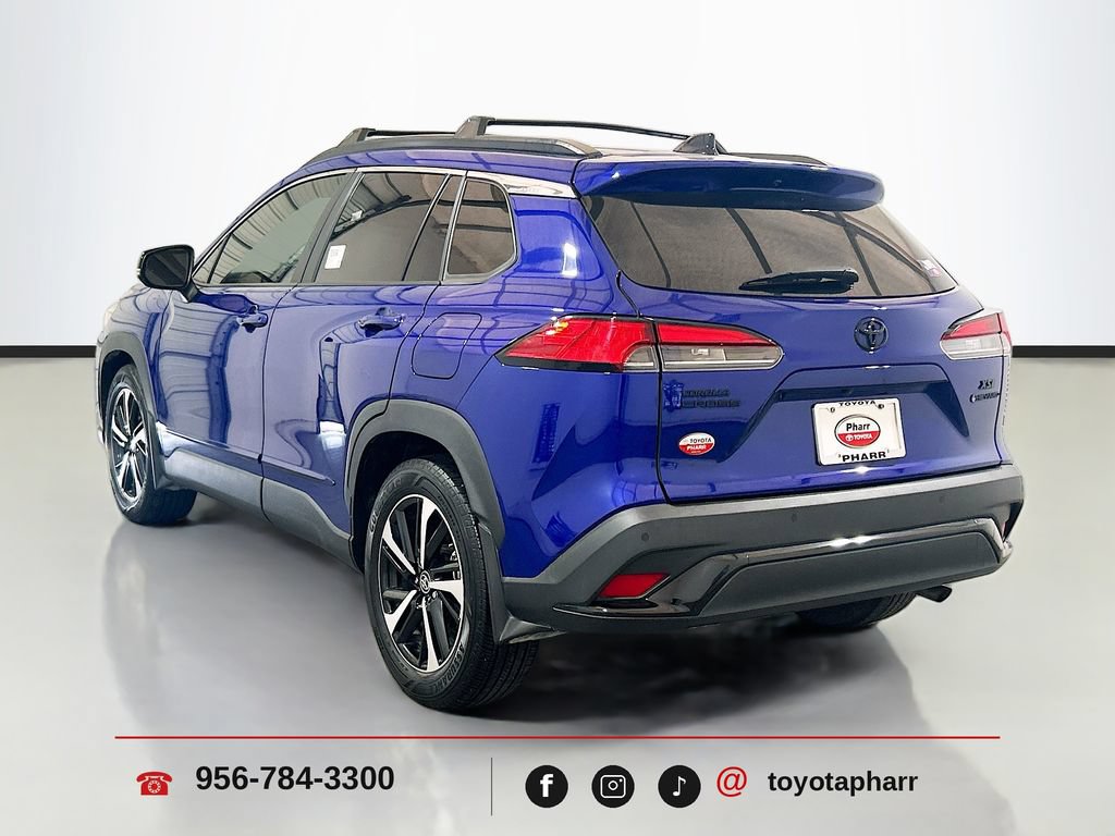 Used 2025 Toyota Corolla Cross AWD Hybrid w/ Convenience Package image 7